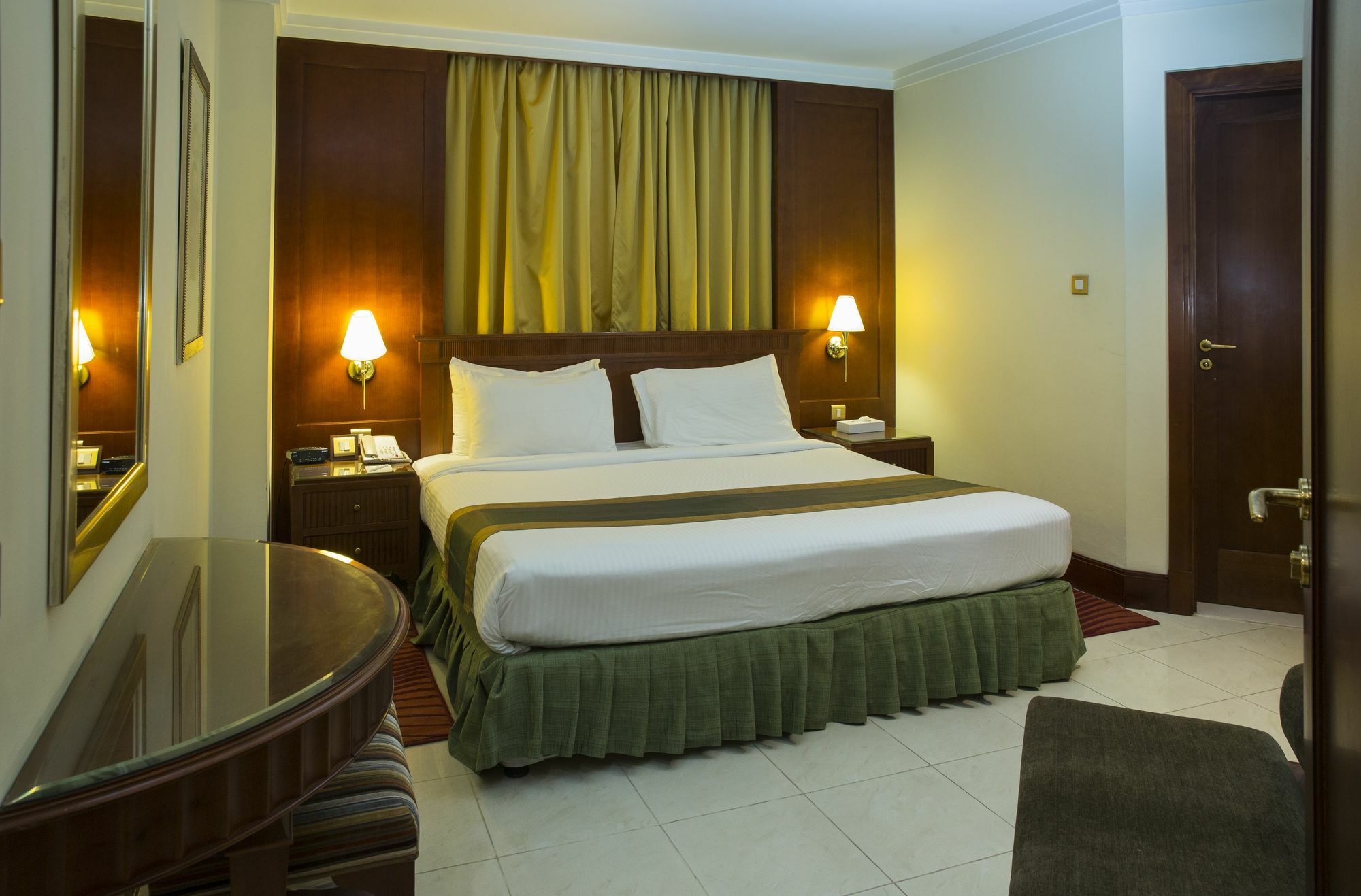 Seasons Apart-hotel Dubai