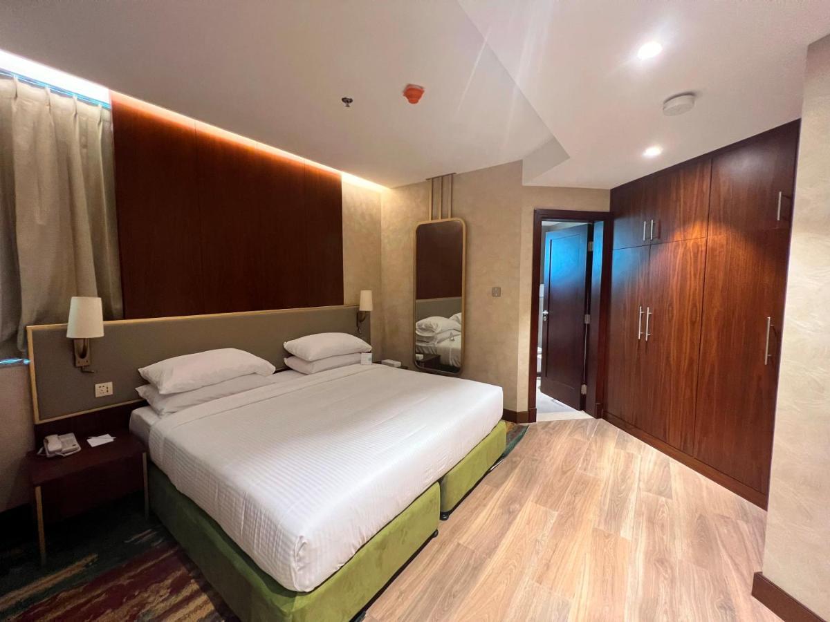 Aparthotel Seasons Dubai