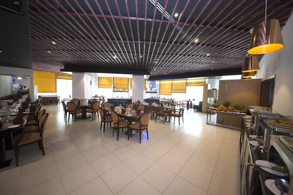 Seasons Aparthotel Dubai