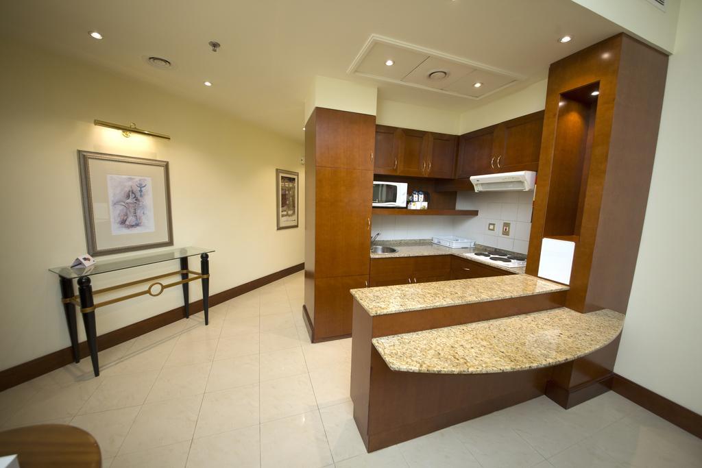 Seasons Aparthotel Dubai